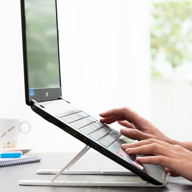 Adjustable Laptop Stand for Desk – Foldable Ergonomic Laptop Riser